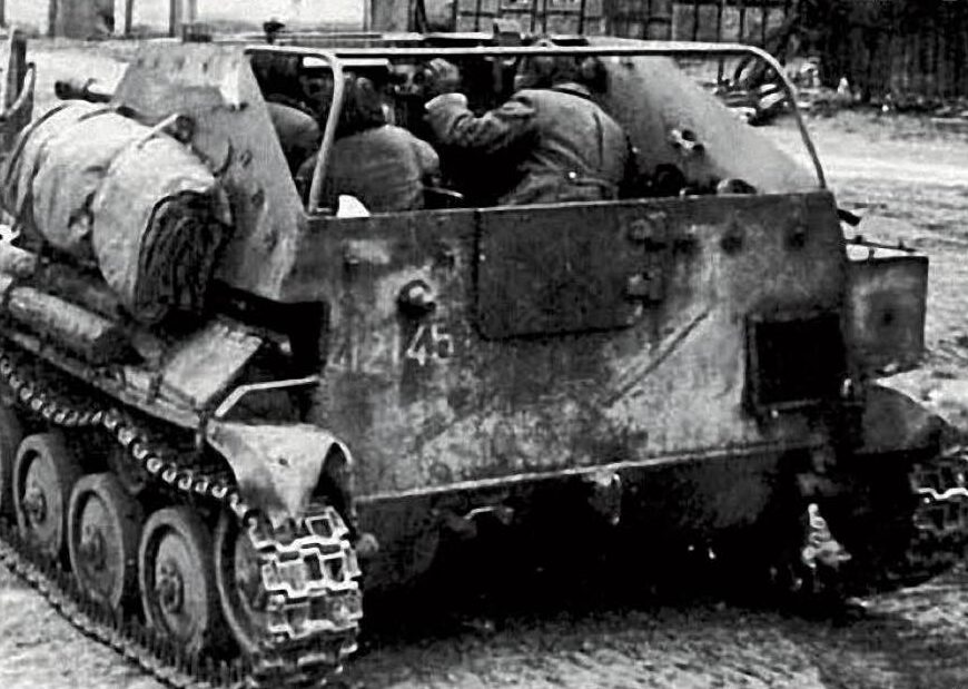 Śląskie epizody wojenne. Druga wojna światowa : to trzecia z serii książek przedstawiająca bitwy i potyczki mające miejsce w 1945 roku na Śląsku.