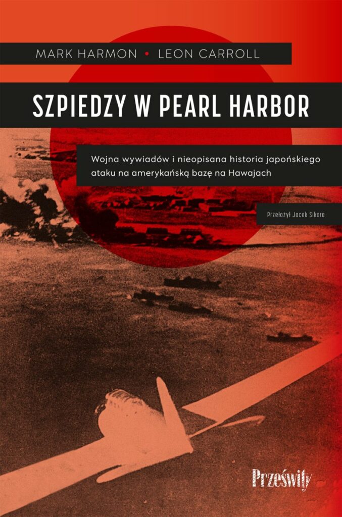 Szpiedzy w Pearl Harbor Wojna wywiadów i nieopisana historia japońskiego ataku na amerykańską bazę na Hawajach : Hawaje, rok 1941. Zwiastuny nadciągającej wojny z Japonią zamieniają archipelag w arenę starć tajnych służb. Agenci kontrwywiadu i szpiedzy prowadzą misterną grę, próbując przechytrzyć przeciwnika.