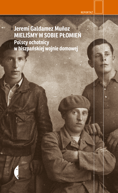 Mieliśmy w sobie płomień Polscy ochotnicy w hiszpańskiej wojnie domowej : to reportaż poświęcony Polskim ochotnikom walczącym w Hiszpanii. Po wojnie współtworzyli PRL. Ich groby można znaleźć na różnych cmentarzach zasłużonych, min. w Szczecinie. Będę musiał kiedyś napisać tekst o tym jakiego pokroju ludzie spoczywają na czerwonej kwaterze w Szczecinie. Czy ma się serce po lewej, prawej, czy środkowej stronie, albo się go nie ma wcale, to trzeba przyznać, że Ci ludzie mieli ciekawe, chociaż niekoniecznie dobre życiorysy. Mnie osobiście wojna domowa w Hiszpania interesuje.